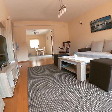 Apartmani Roic 스타리 그라드 외부 사진