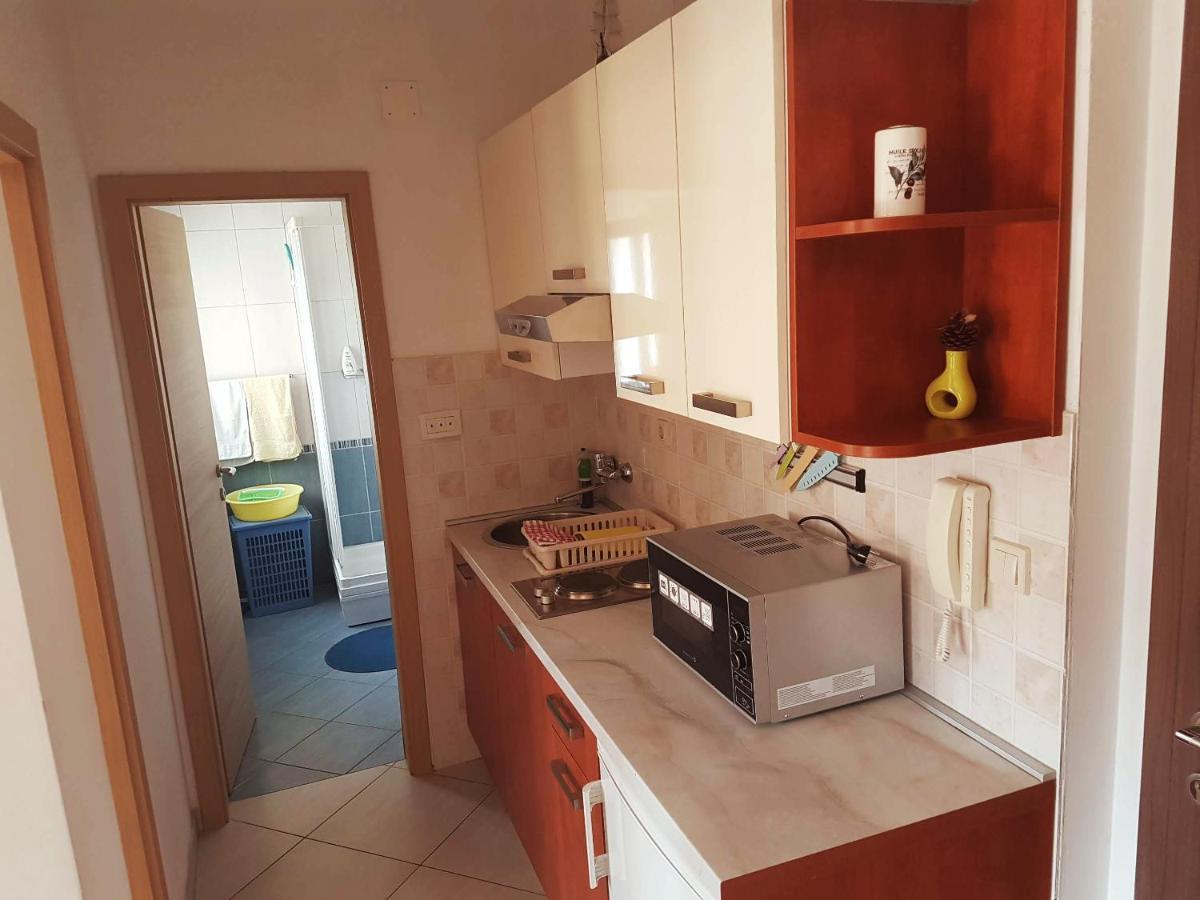 Apartmani Roic 스타리 그라드 외부 사진