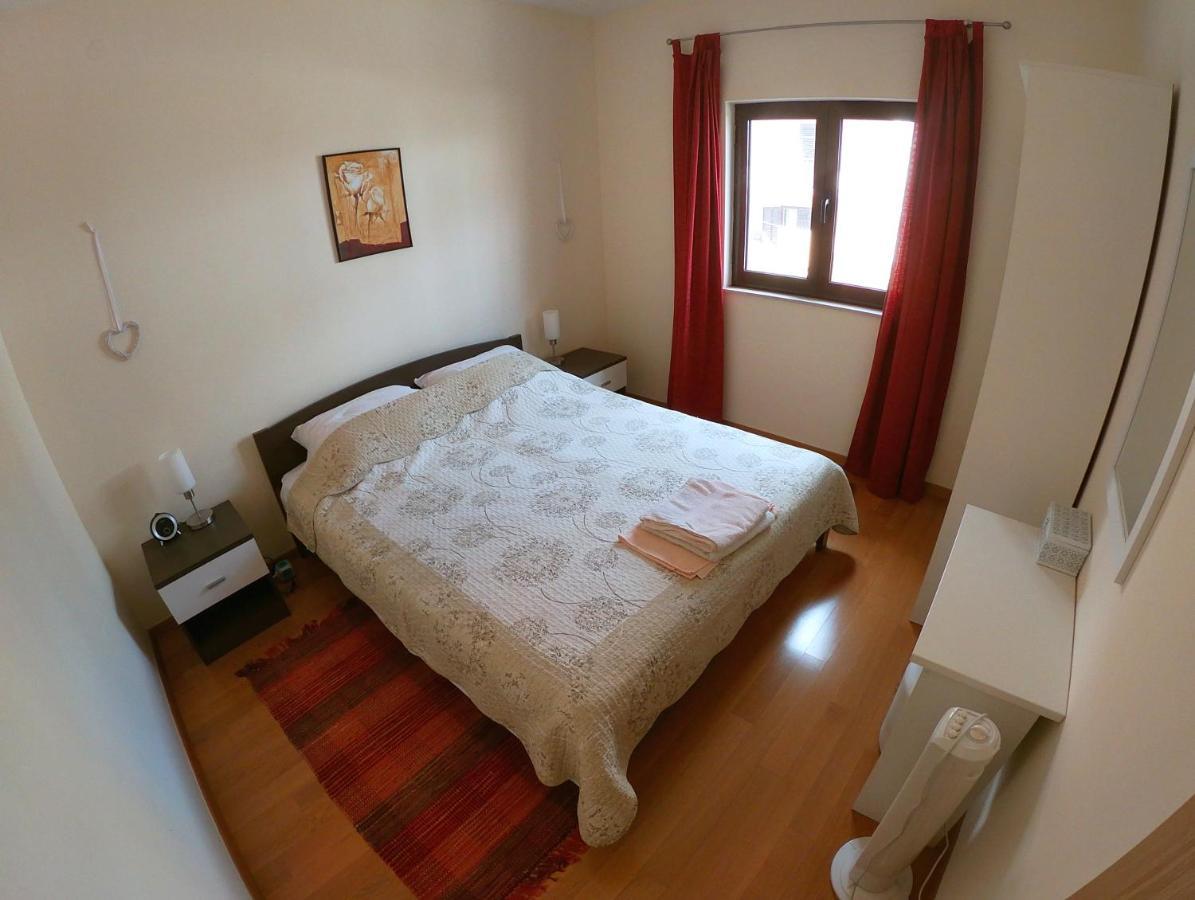 Apartmani Roic 스타리 그라드 외부 사진